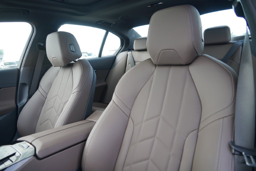 New 2027 Brooklyn Grey Metallic BMW 530i image 15