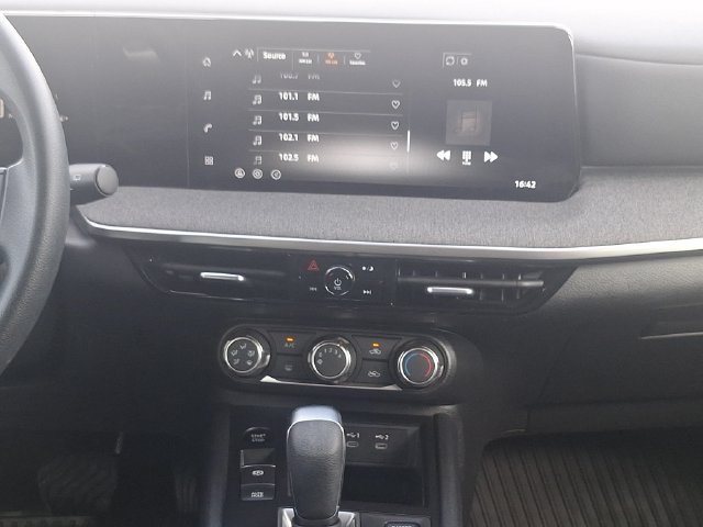 Used 2026 White Nissan S image 18