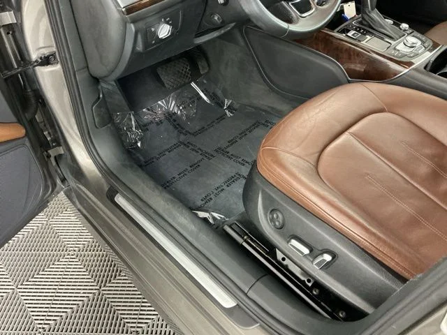 Used 2016 Tornado Gray Metallic Audi 3.0 TDI Premium Plus image 15