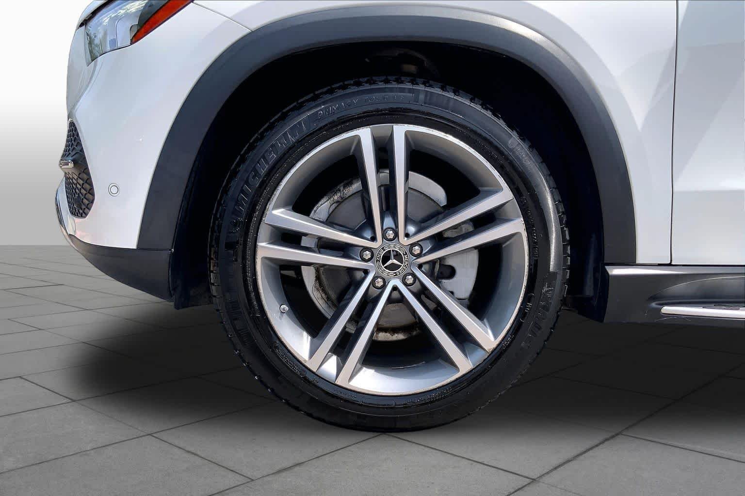 Used 2021 Polar White Mercedes-Benz GLE 350 image 11