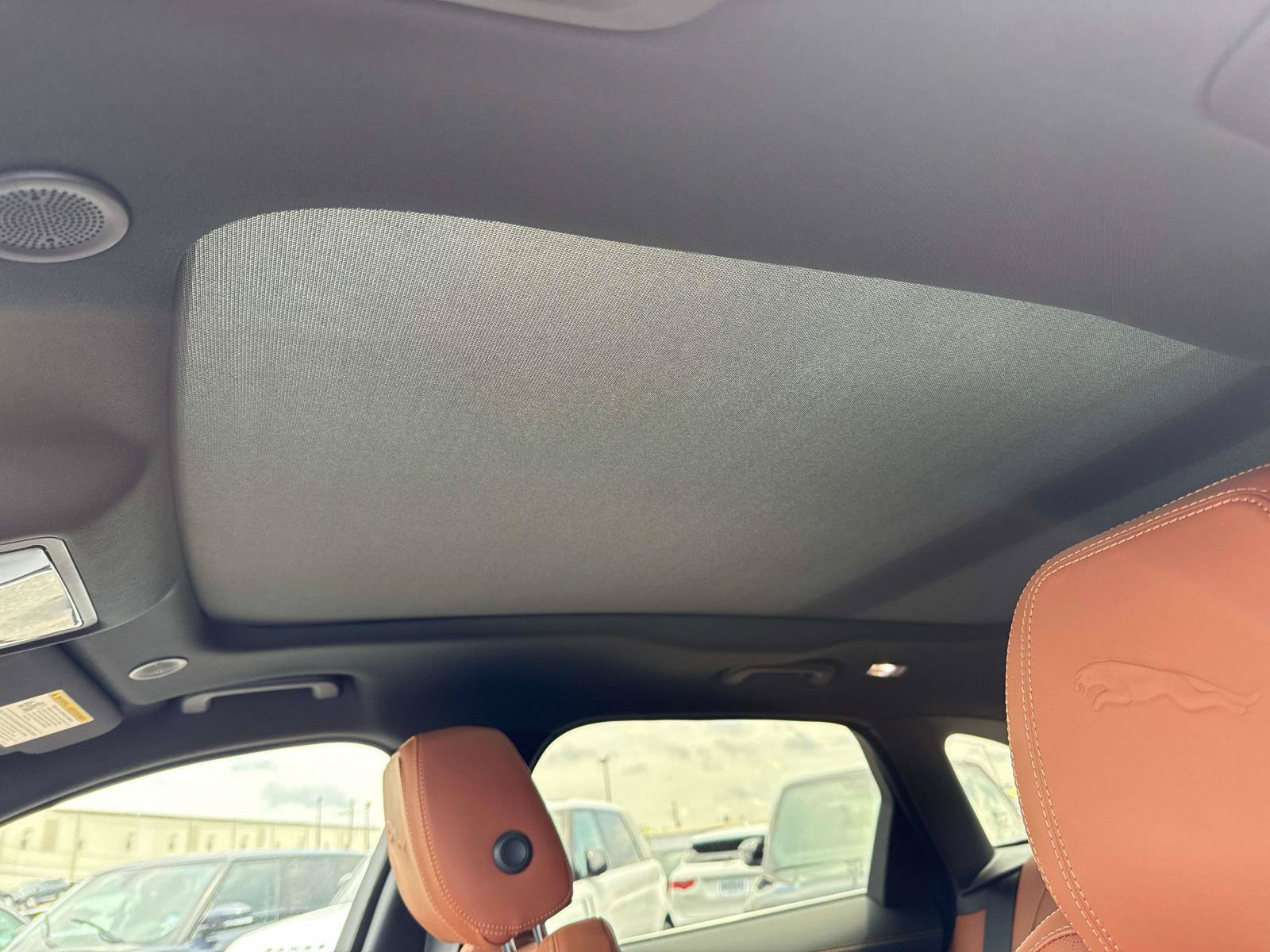 2026 Jaguar F-Pace R-Dynamic S - Photo 11