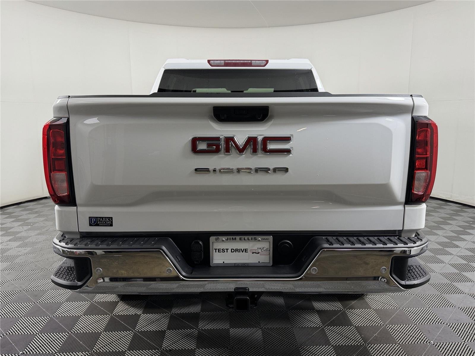 New 2026 Summit White GMC Pro image 5