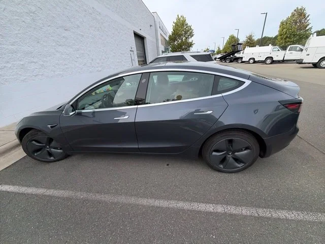 Used 2020 Gray Tesla Standard Range Plus image 1