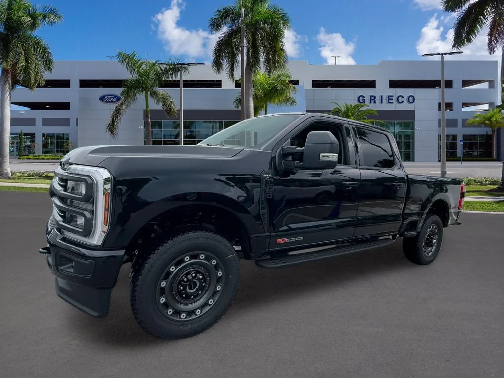 New 2027 Agate Black Metallic Ford F-250® XLT image 3