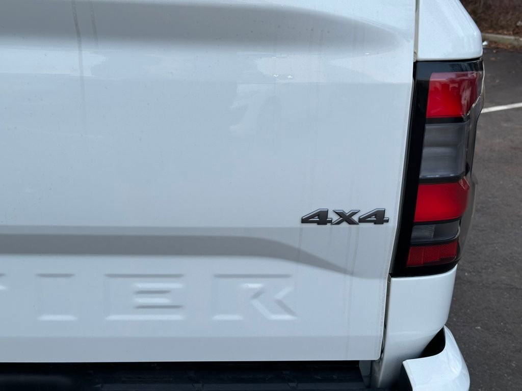 2025 Nissan Frontier SV - Photo 30