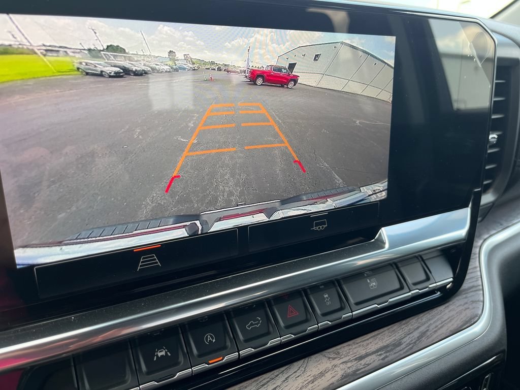 New 2026 Onyx Black GMC SLT image 17