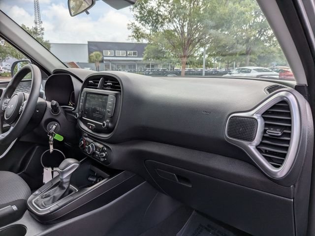 Certified Used 2025 Gray Kia LX image 40