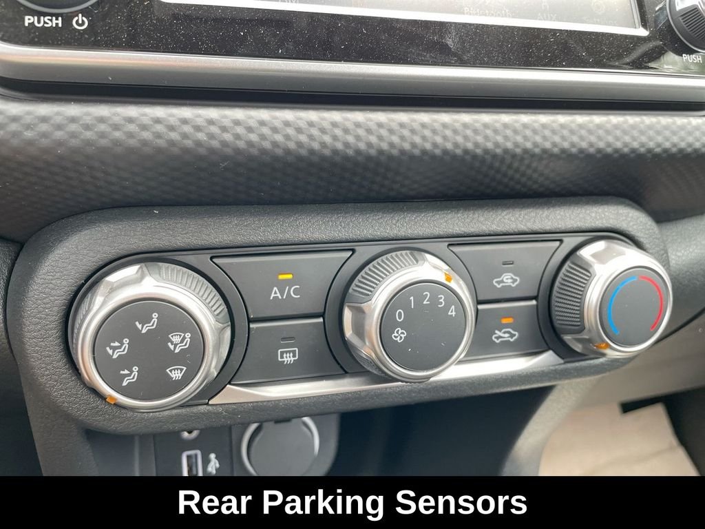 2025 Nissan KICKS PLAY Base - Photo 31
