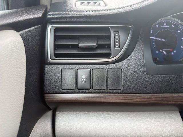 Used 2016 Midnight Black Metallic Toyota LE image 25