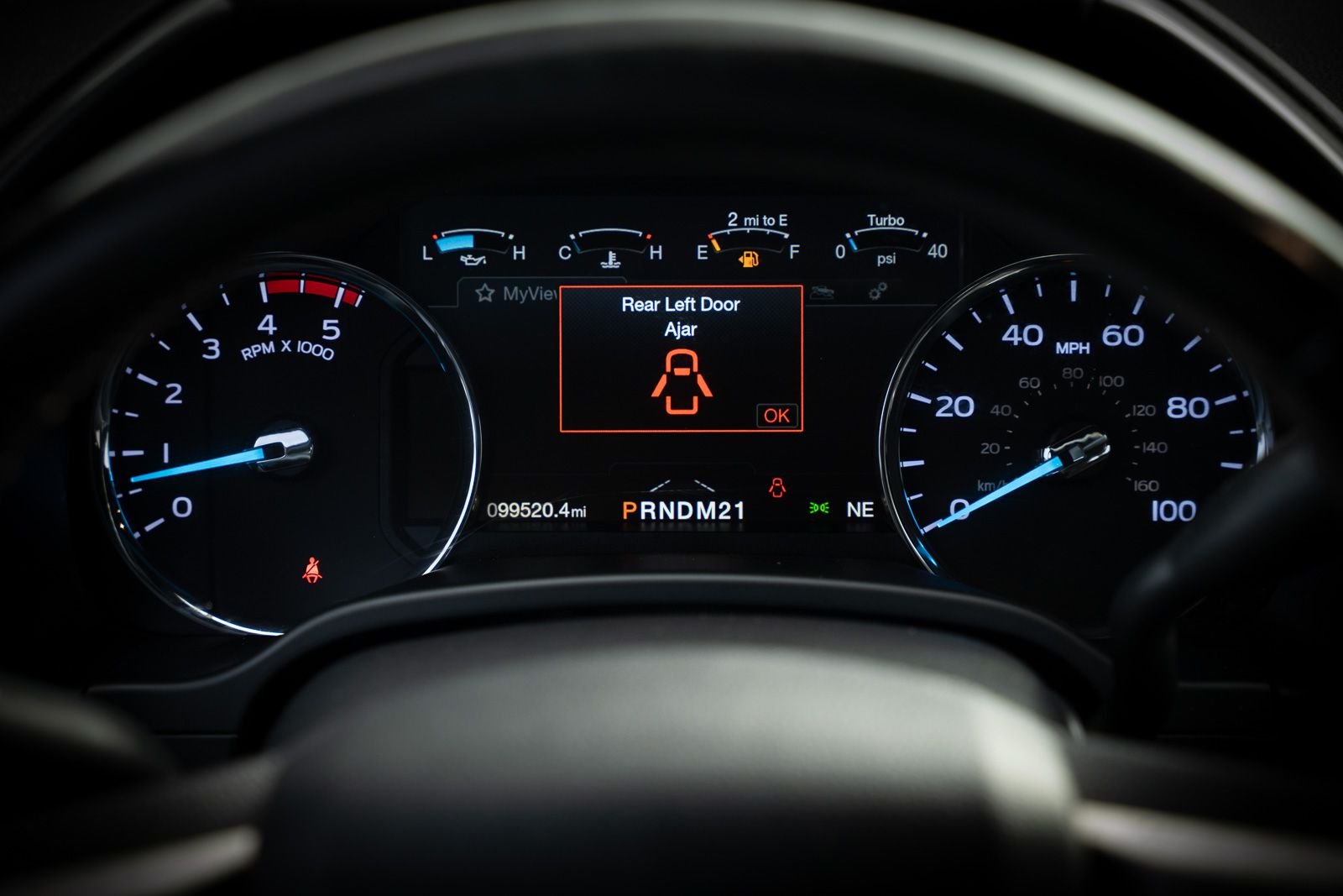 Used 2019 Black Ford Platinum image 33
