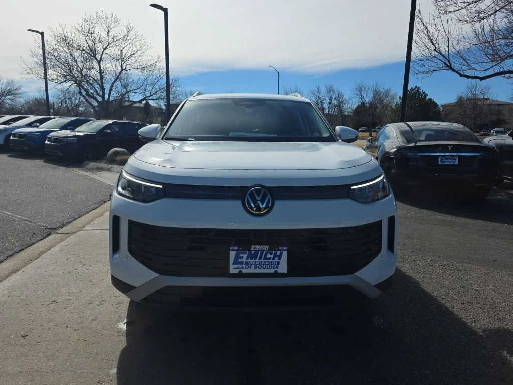 New 2026 White/off-white Volkswagen 2.0T SE image 8