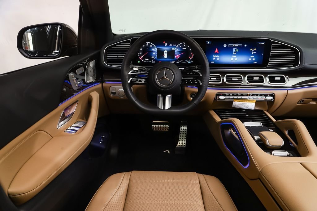 New 2026 Black Mercedes-Benz GLS 450 image 15