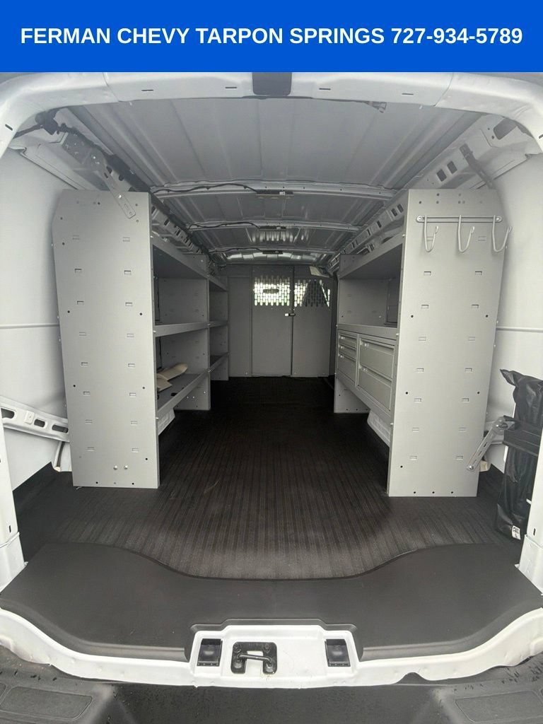 2025 Chevrolet Express Cargo Work Van - Photo 8