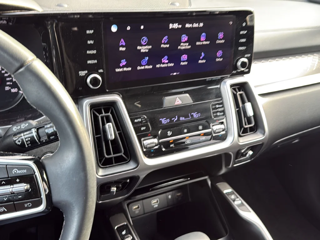 Used 2023 Gray Kia S image 20