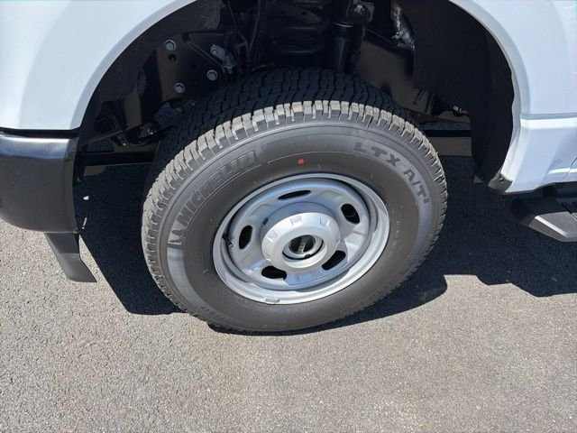 New 2026 Oxford White Ford F-250® XL image 11
