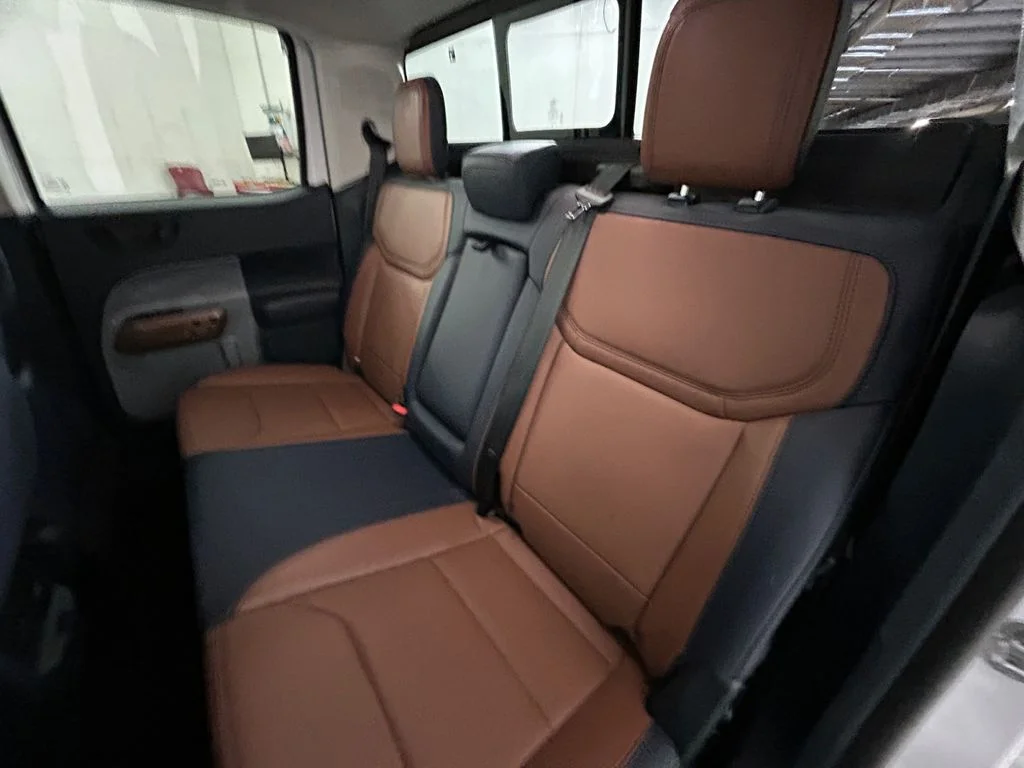 Used 2024 White Ford Lariat image 19