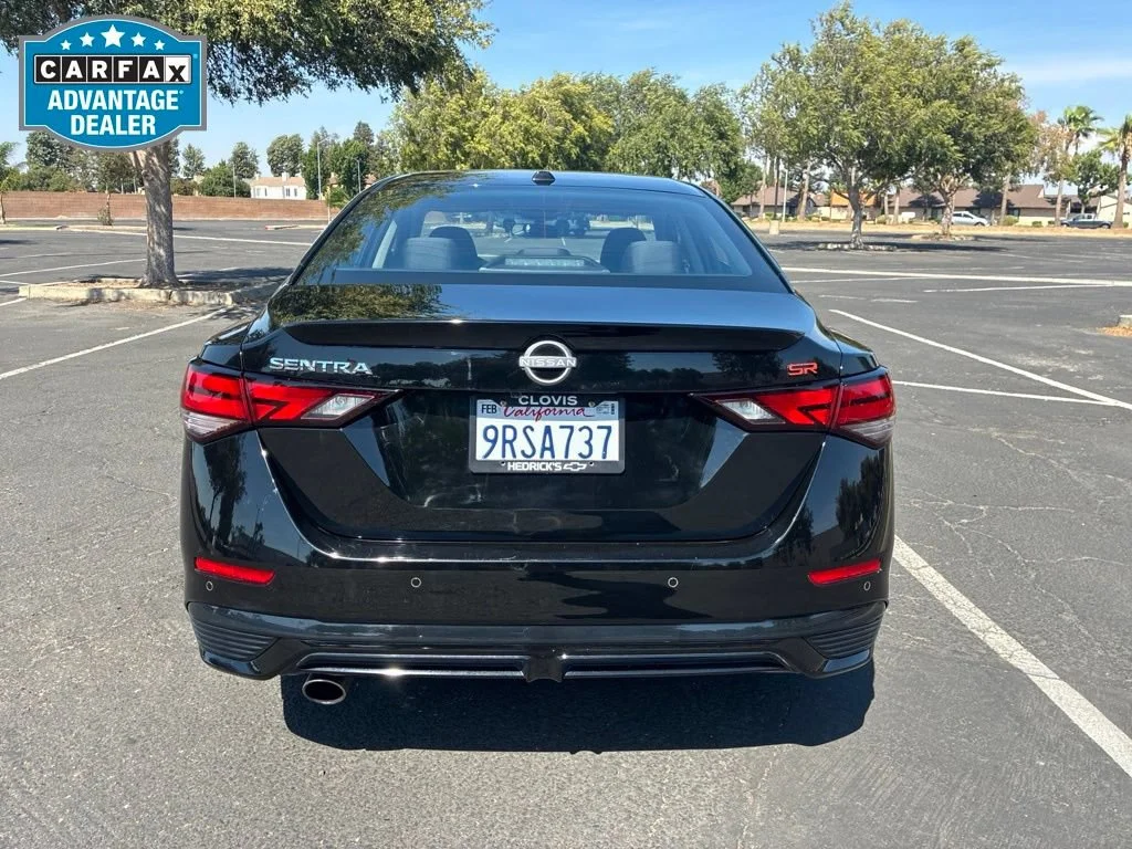 Used 2025 Super Black Nissan SR image 4