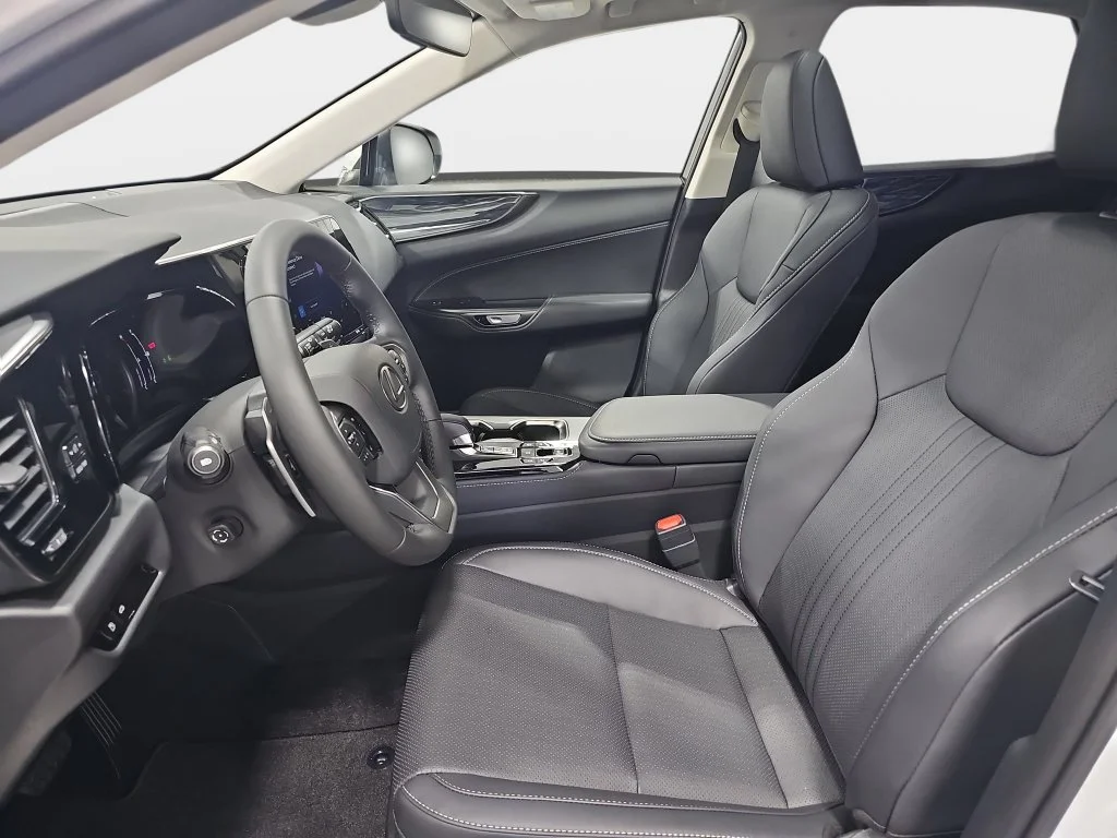 New 2026 Ultra White Lexus PREMIUM image 14