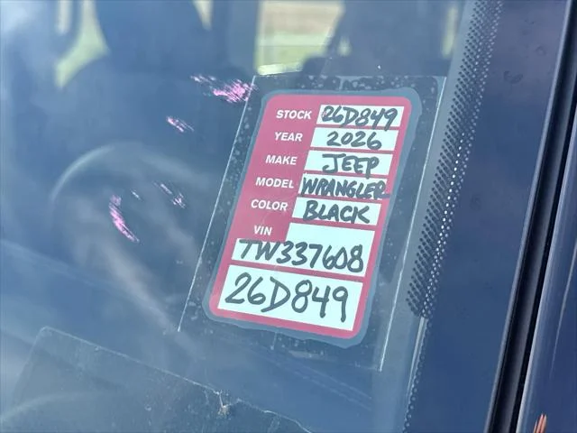 New 2026 Black Clear-Coat Exterior Paint Jeep  image 25