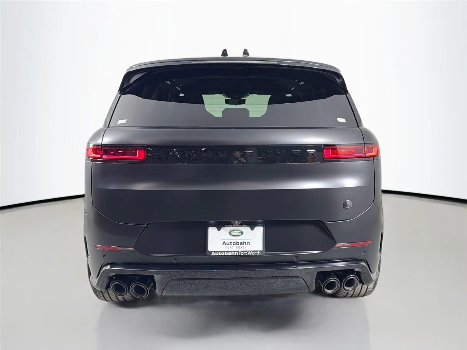 New 2026 Narvik Black #2 Land Rover SV Black V8 P635 image 6