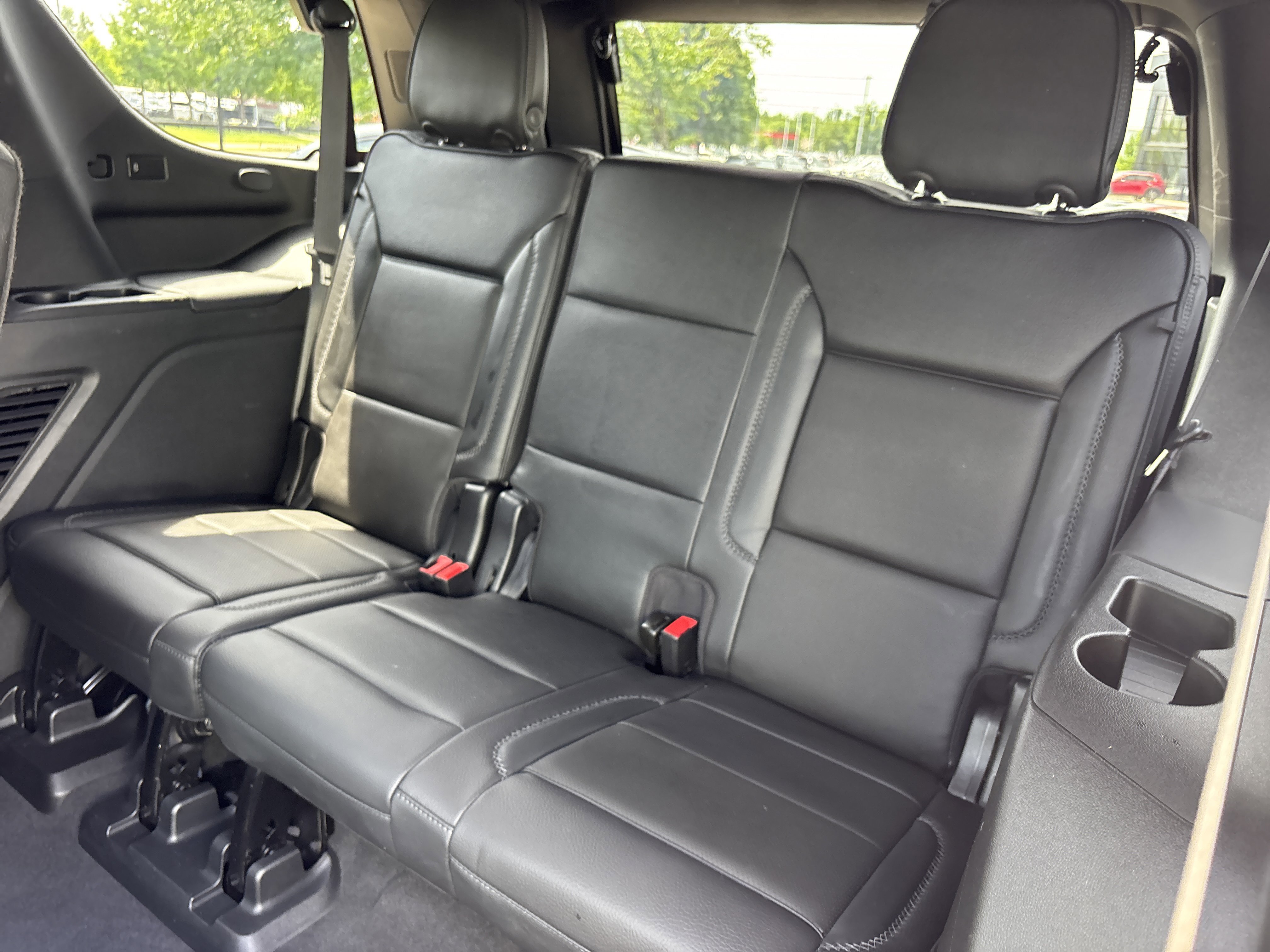 Used 2022 White Frost Tricoat GMC Denali 4WD image 19