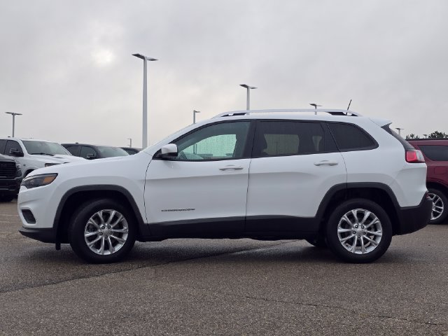 Used 2020 Bright White Clearcoat Jeep Latitude image 22