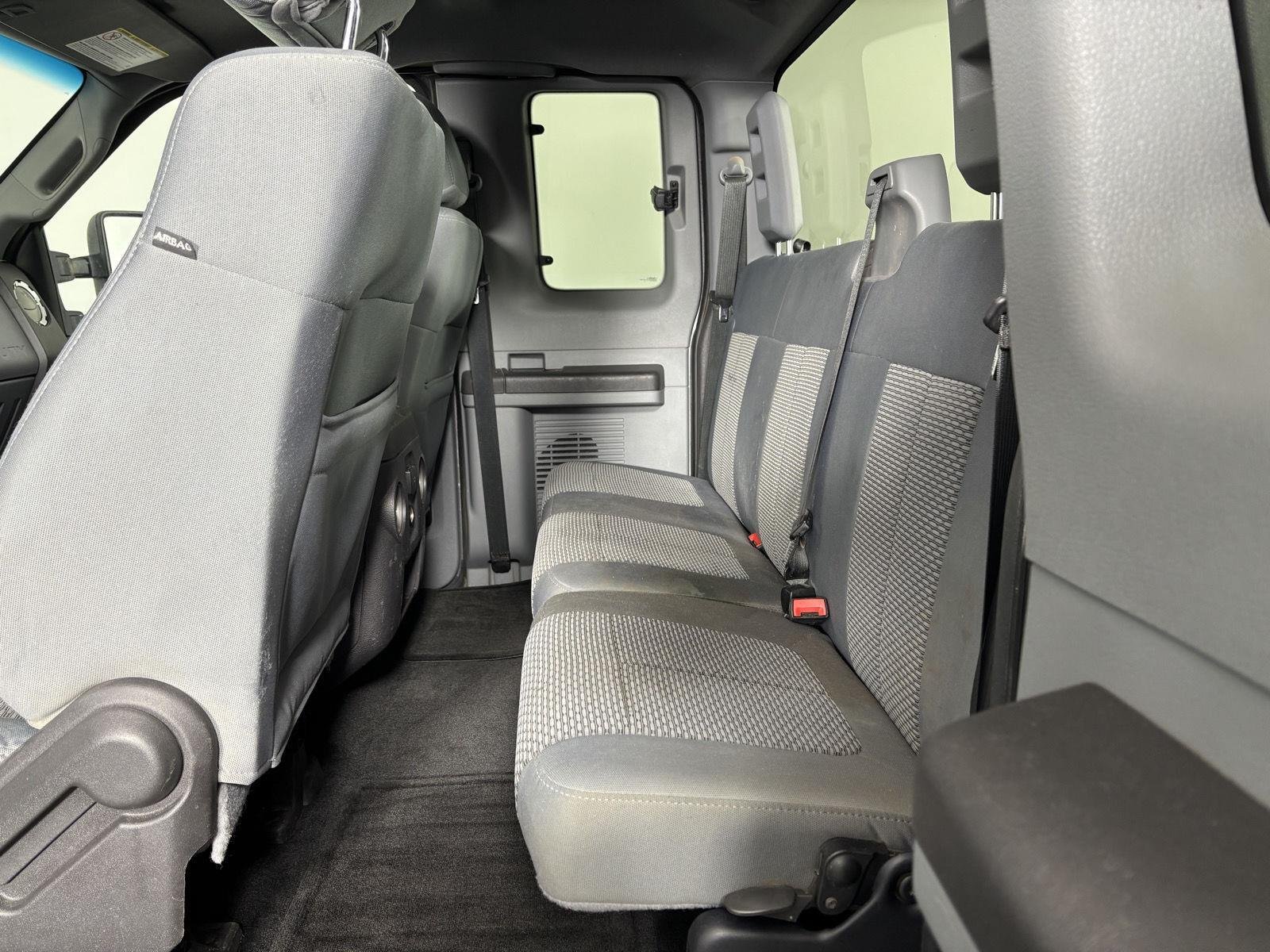 Used 2014 Sterling Gray Metallic Ford XLT image 15