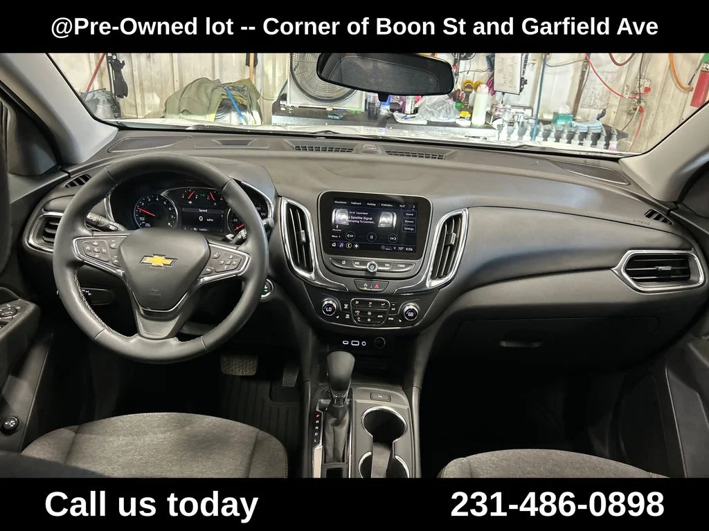 Used 2024 White Chevrolet LT image 18