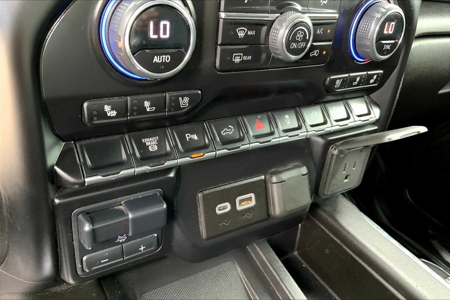 Used 2023 Summit White Chevrolet High Country image 32