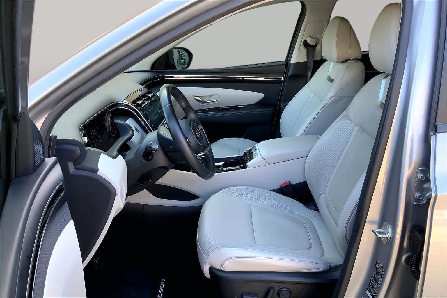 Used 2022 Shimmering Silver Hyundai SEL image 8