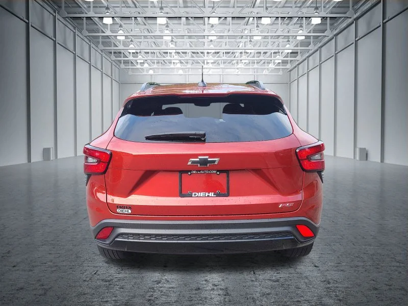 Used 2024 Red Chevrolet 2RS image 9