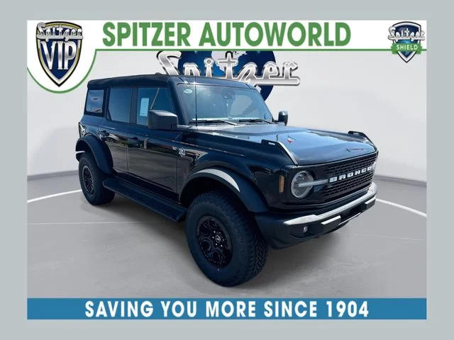 New 2026 Shadow Black Ford Outer Banks® image 1