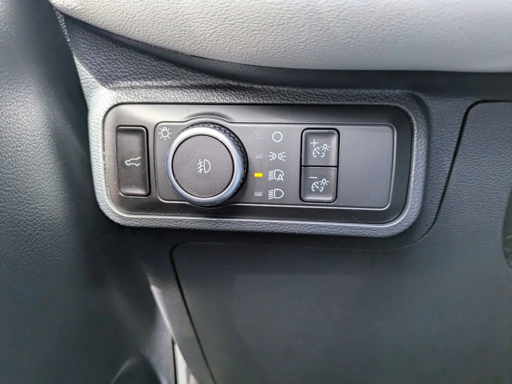 New 2026 Carbonized Gray Metallic Ford Active image 30