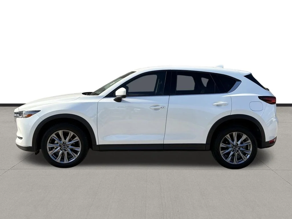 Used 2021 Snowflake White Pearl Mica Mazda Grand Touring image 8