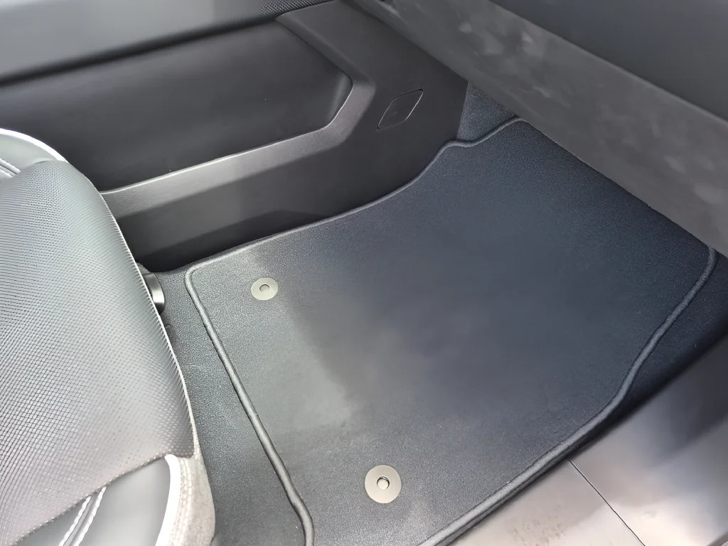 New 2026 GMC Sierra EV Elevation Standard Range, photo 35