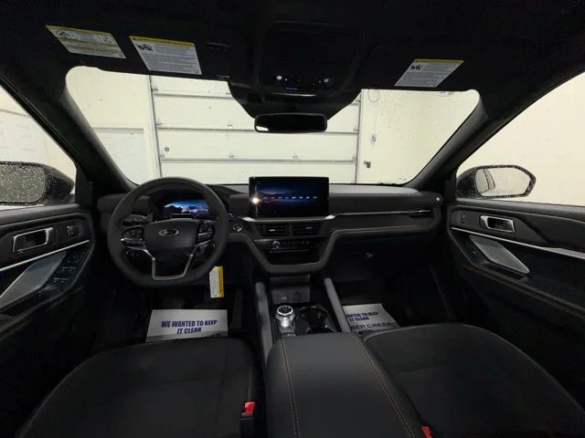 2026 Ford Explorer Tremor - Photo 9