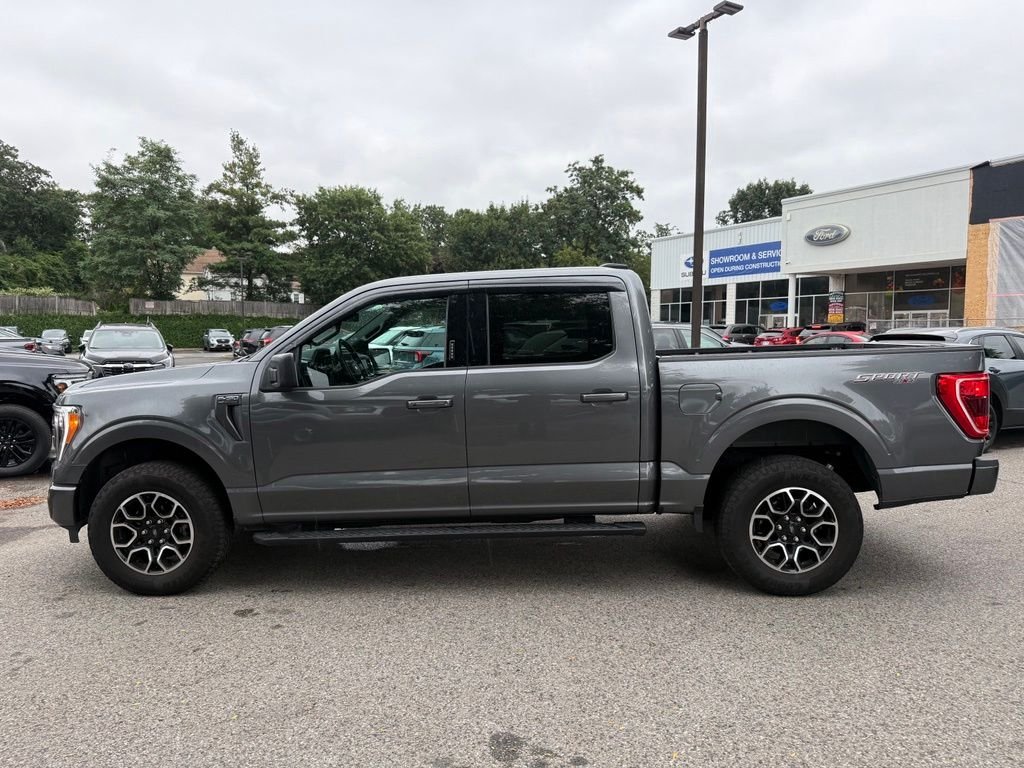 Used 2023 Gray Ford XLT image 5