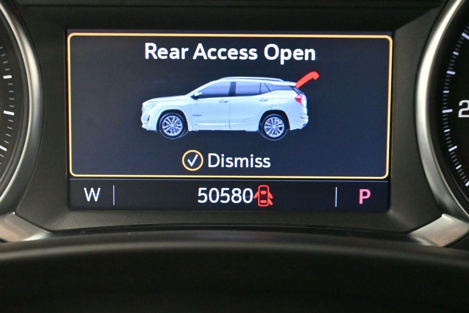 Used 2023 Sterling Metallic GMC AT4 image 22
