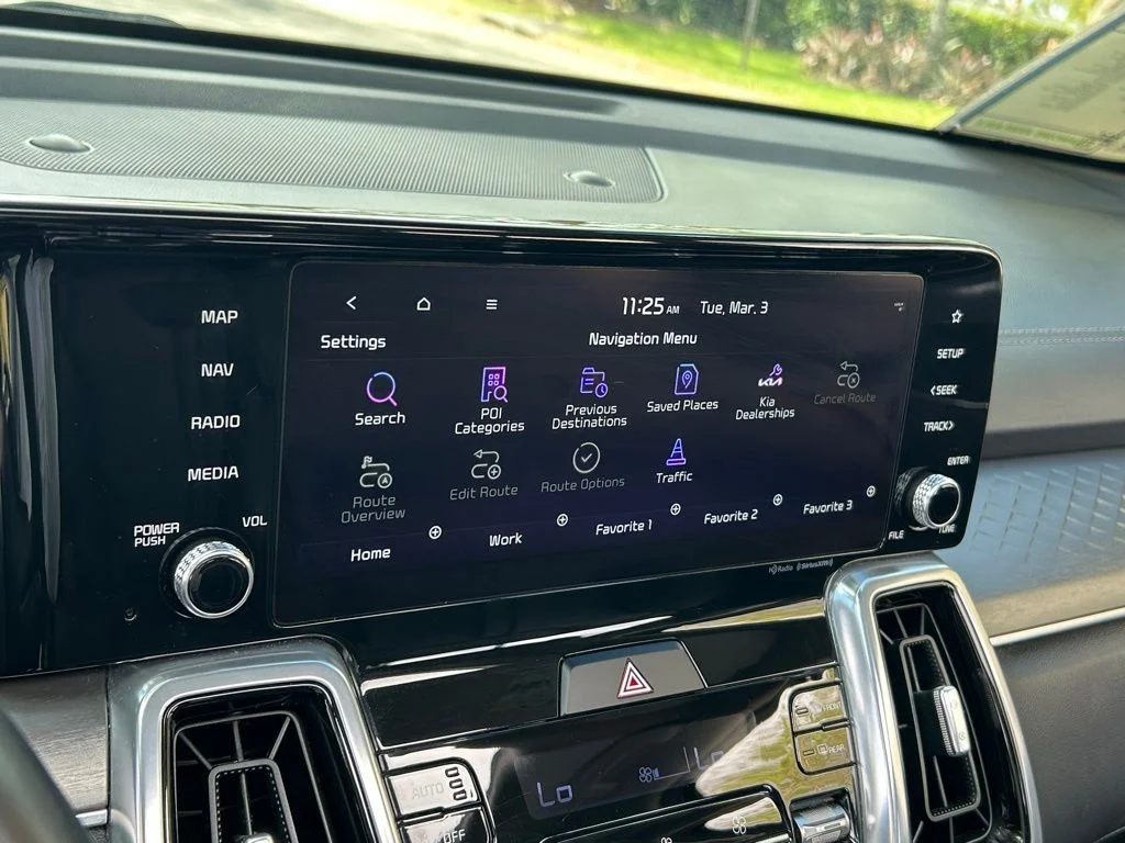 2023 Kia Sorento SX - Photo 22