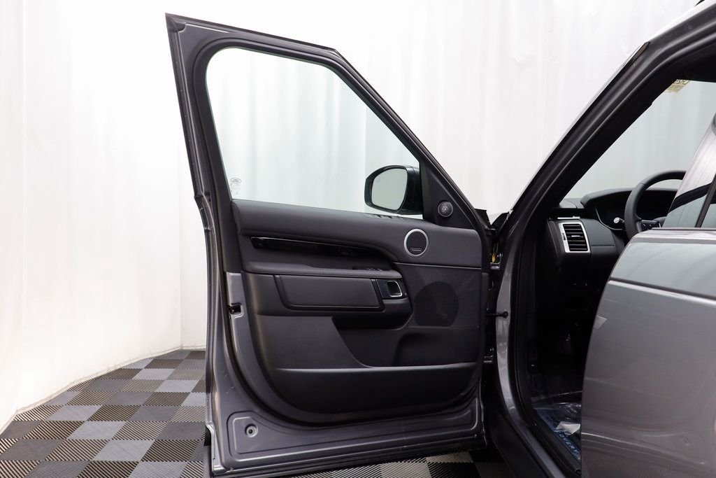New 2025 Eiger Grey LAND ROVER S image 5