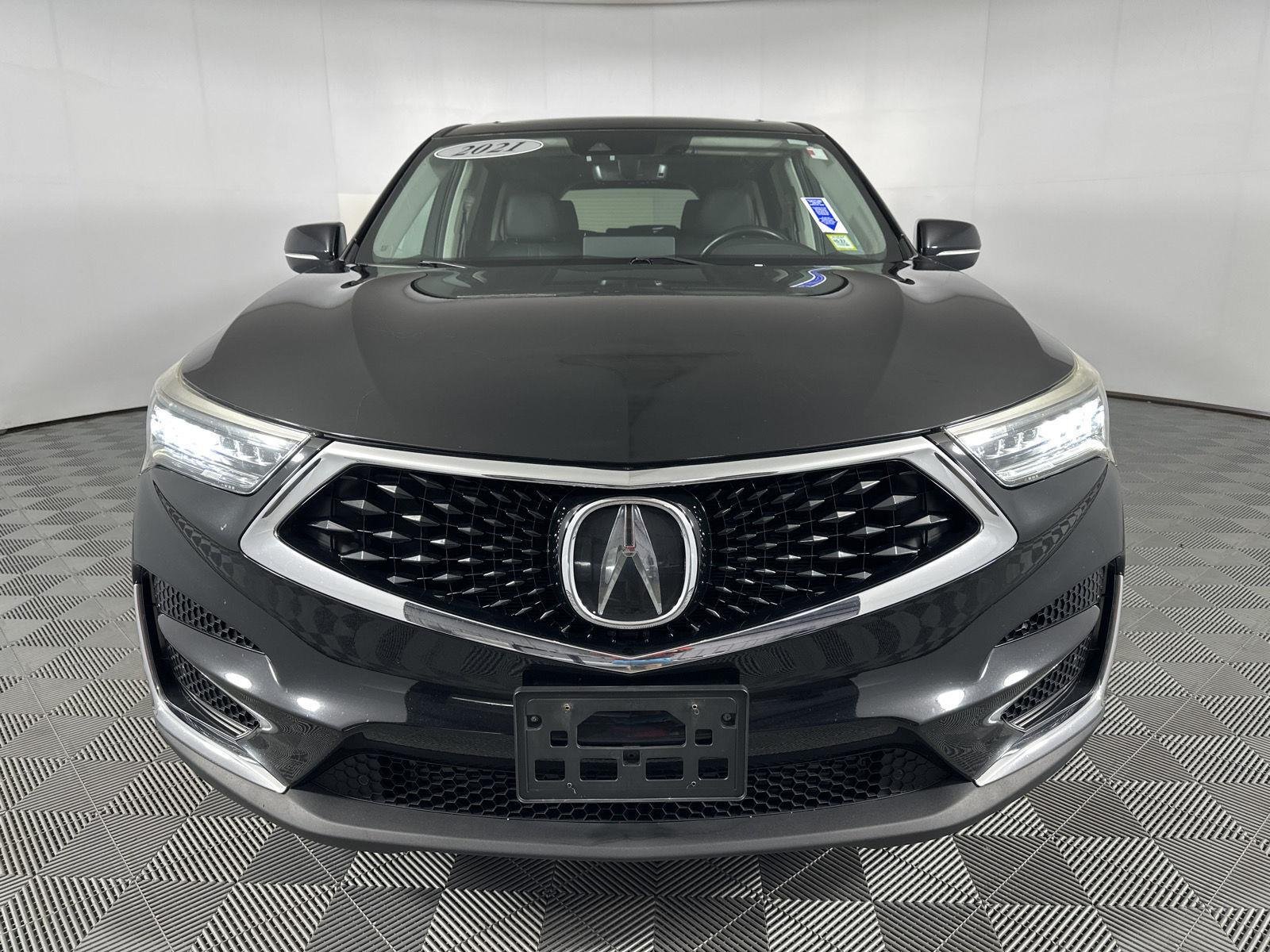 Used 2021 Majestic Black Pearl Acura SH-AWD w/Tech image 3