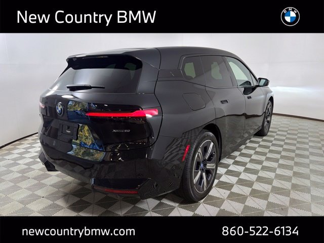 Used 2023 Black BMW xDrive50 image 7
