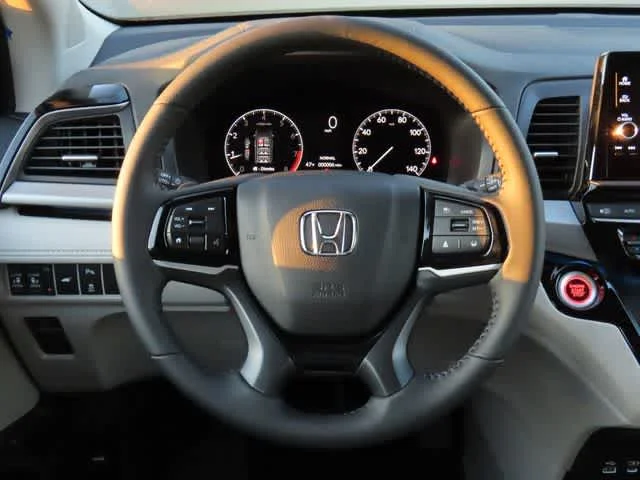 New 2026 Modern Steel Metallic Honda Touring image 23