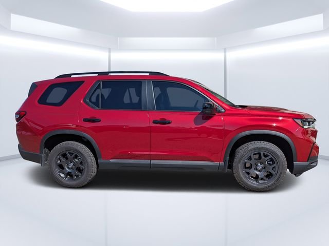 Used 2025 Red Honda TrailSport image 2