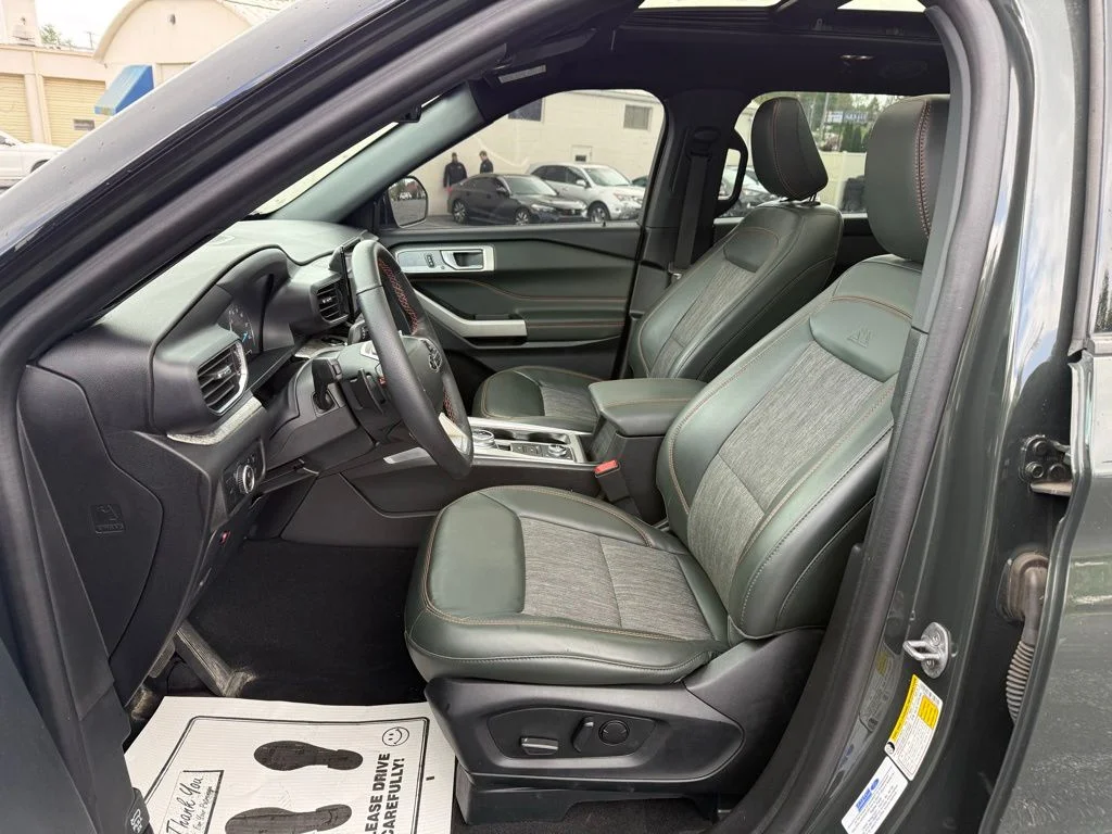 Used 2023 Green Ford Timberline image 12