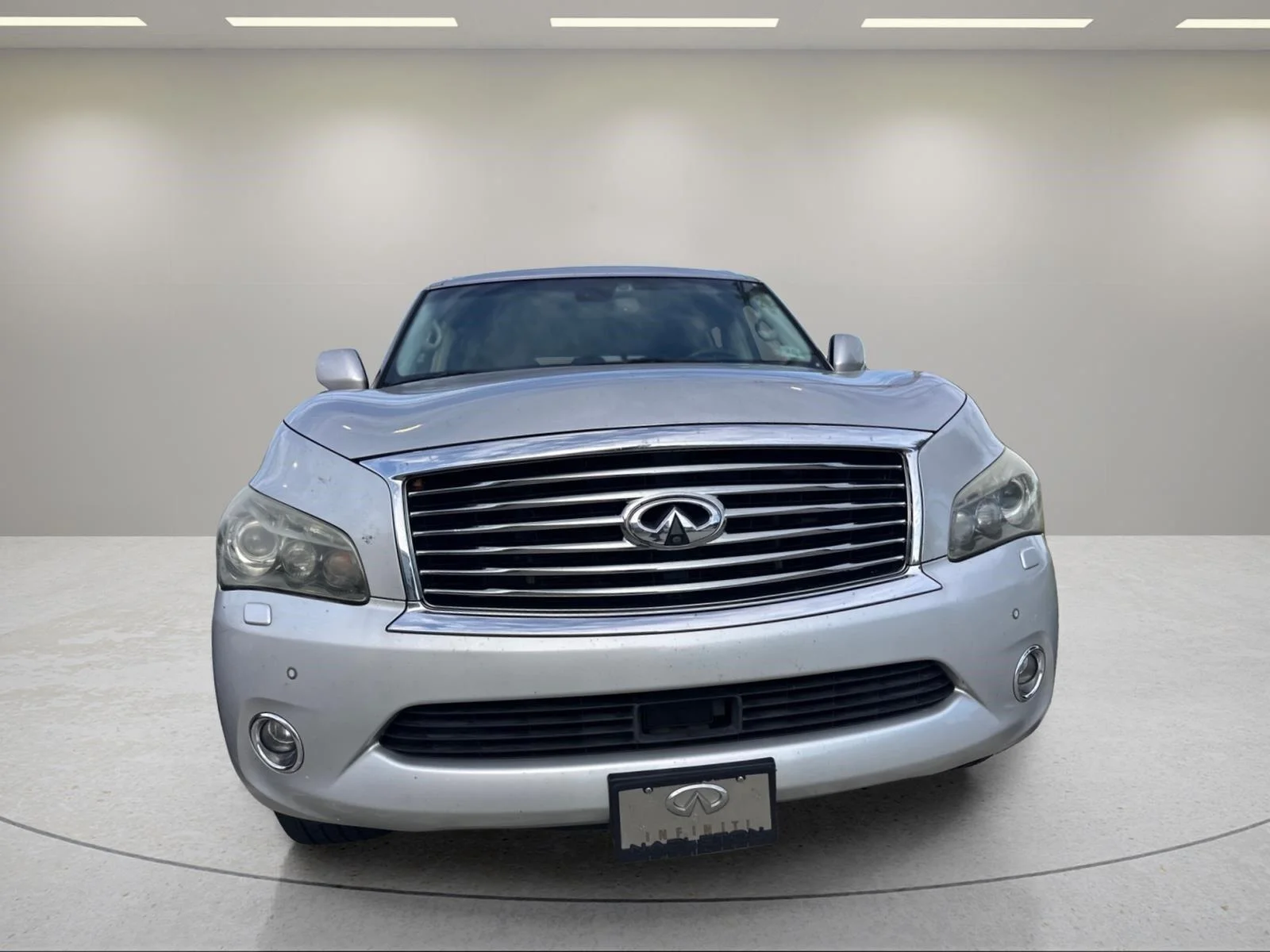 Used 2011 Liquid Platinum INFINITI 8-passenger image 10