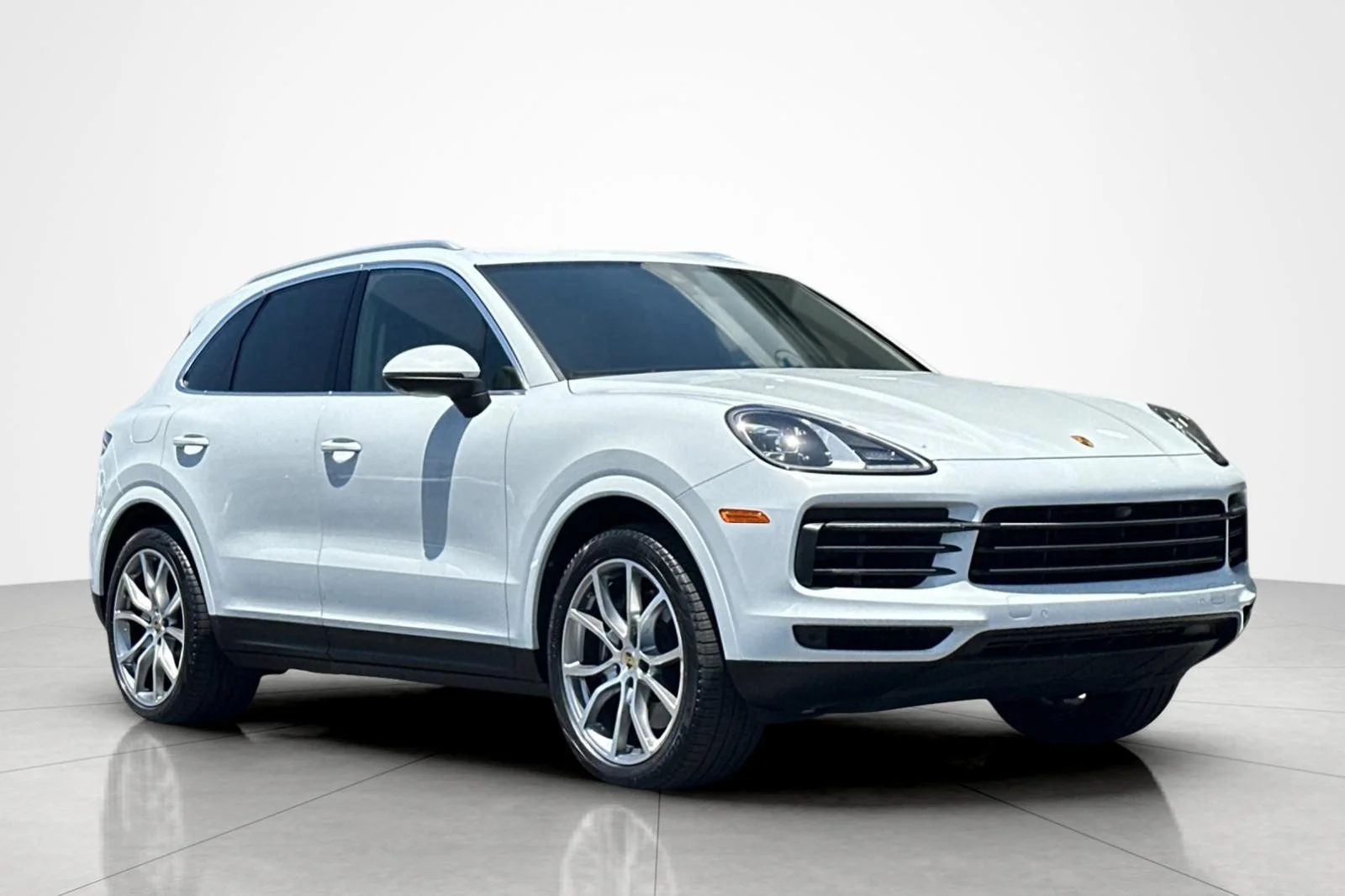 Used 2023 White Porsche  image 7