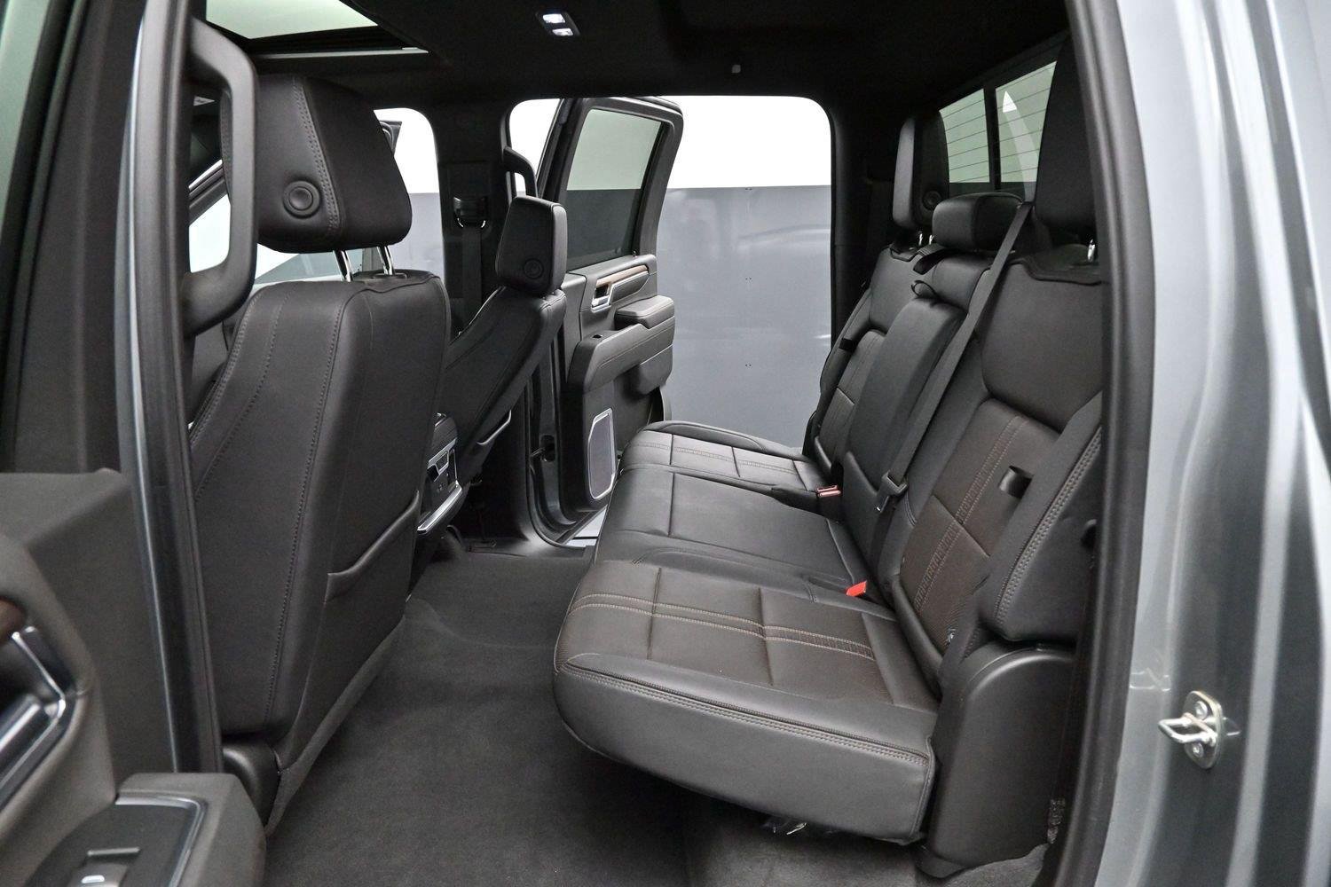 Used 2024 Sterling Gray Metallic Chevrolet High Country image 31