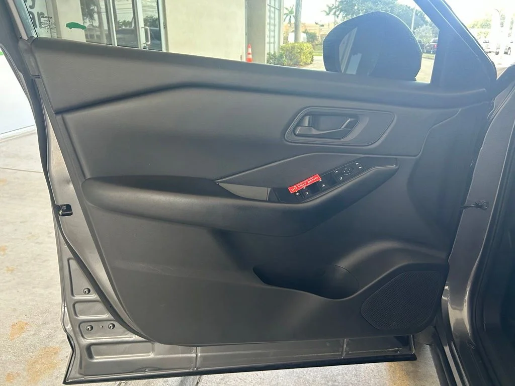 Used 2024 Gray Nissan S image 30