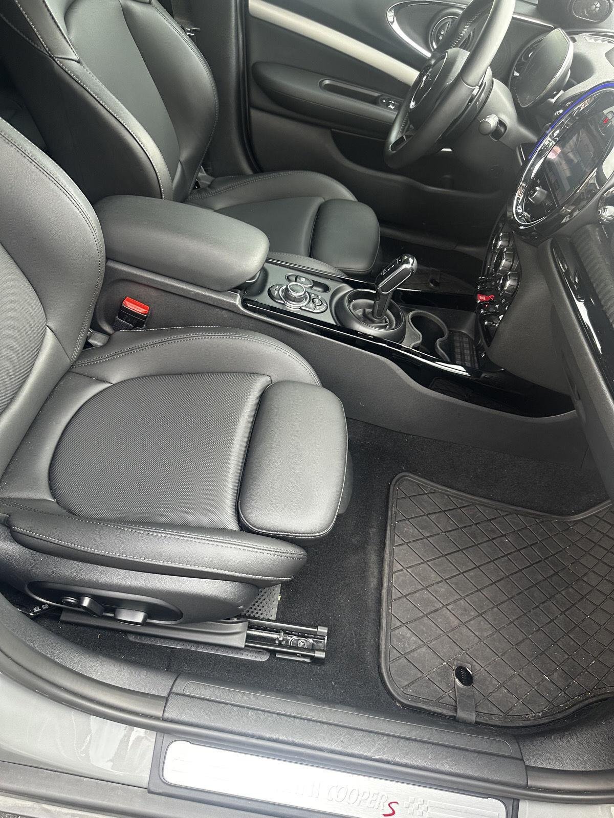 Used 2023 Moonwalk Grey Metallic MINI Cooper S image 7